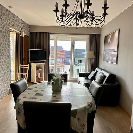 Charming Direct Access Apartment Blankenberge